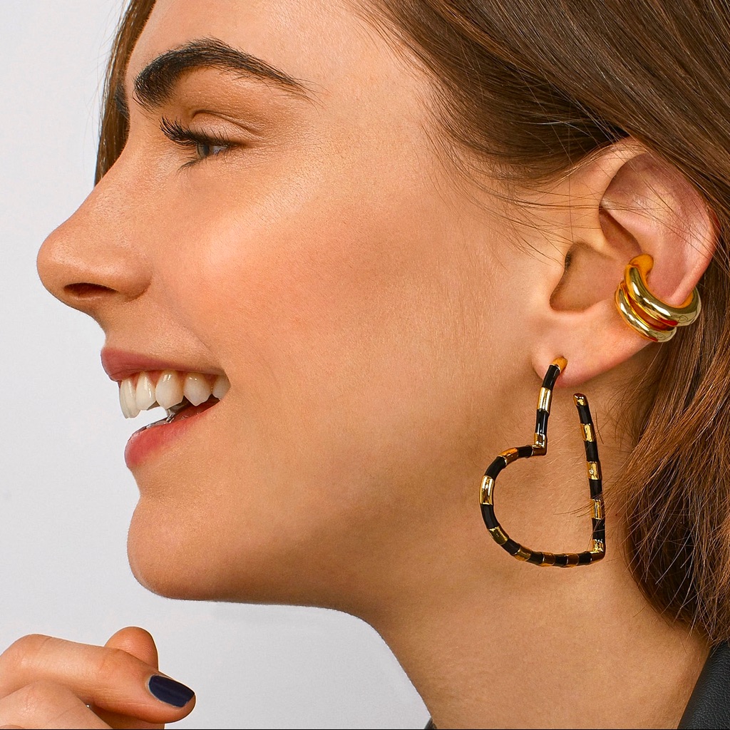 Black Gold Heart Hoop Earrings Big Valentines Gift 22$